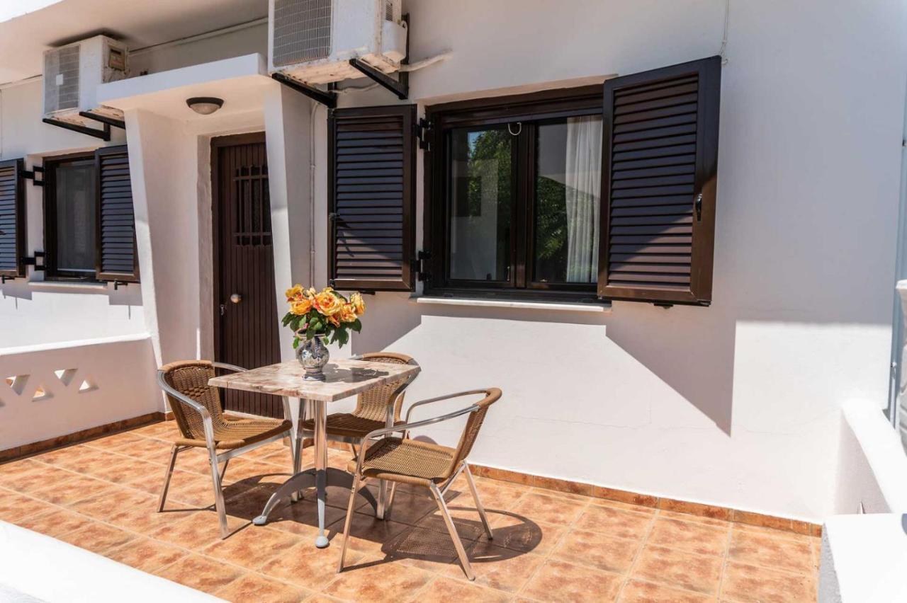 Skyros Avra Residences Eksteriør billede