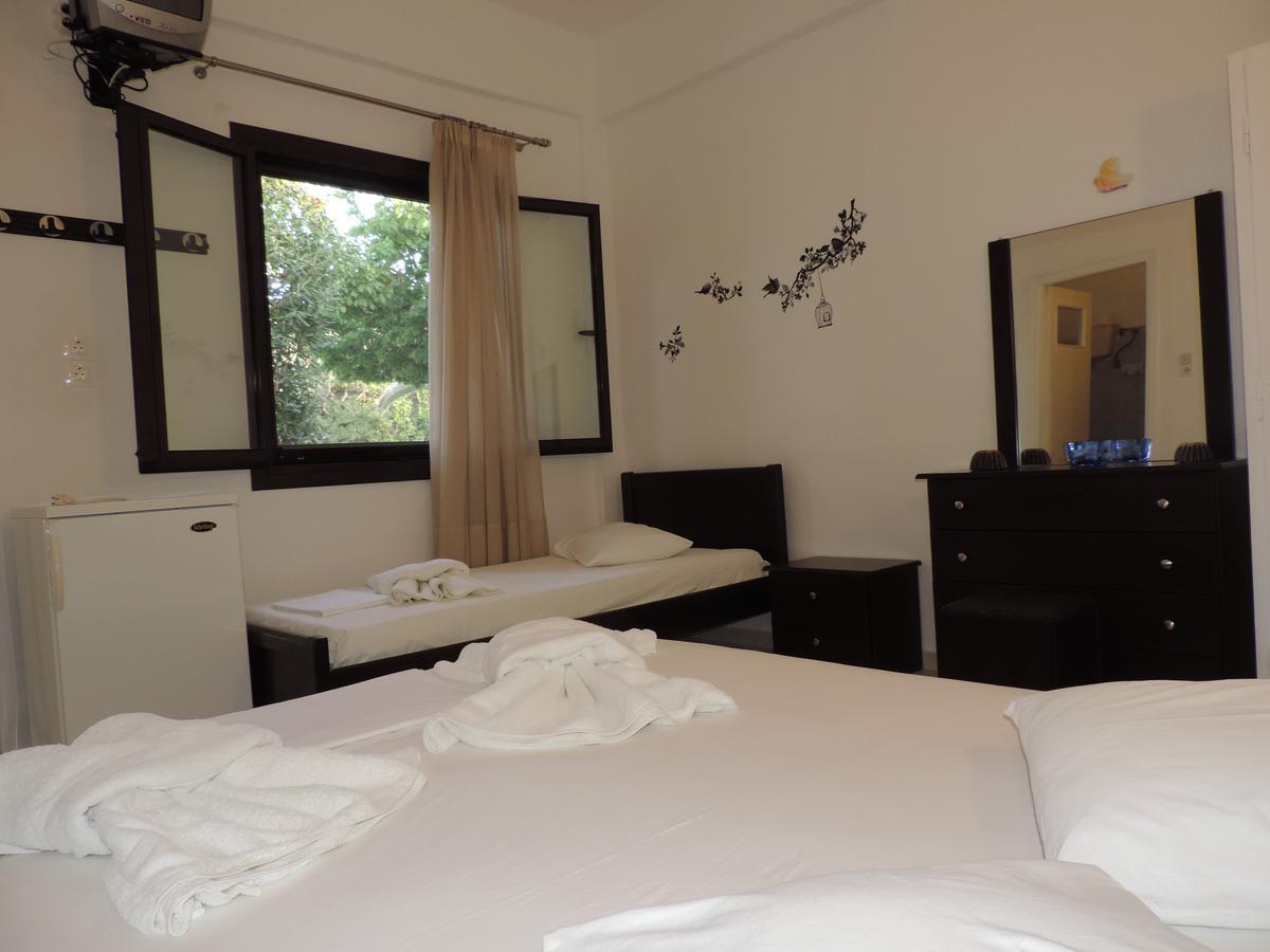 Skyros Avra Residences Eksteriør billede